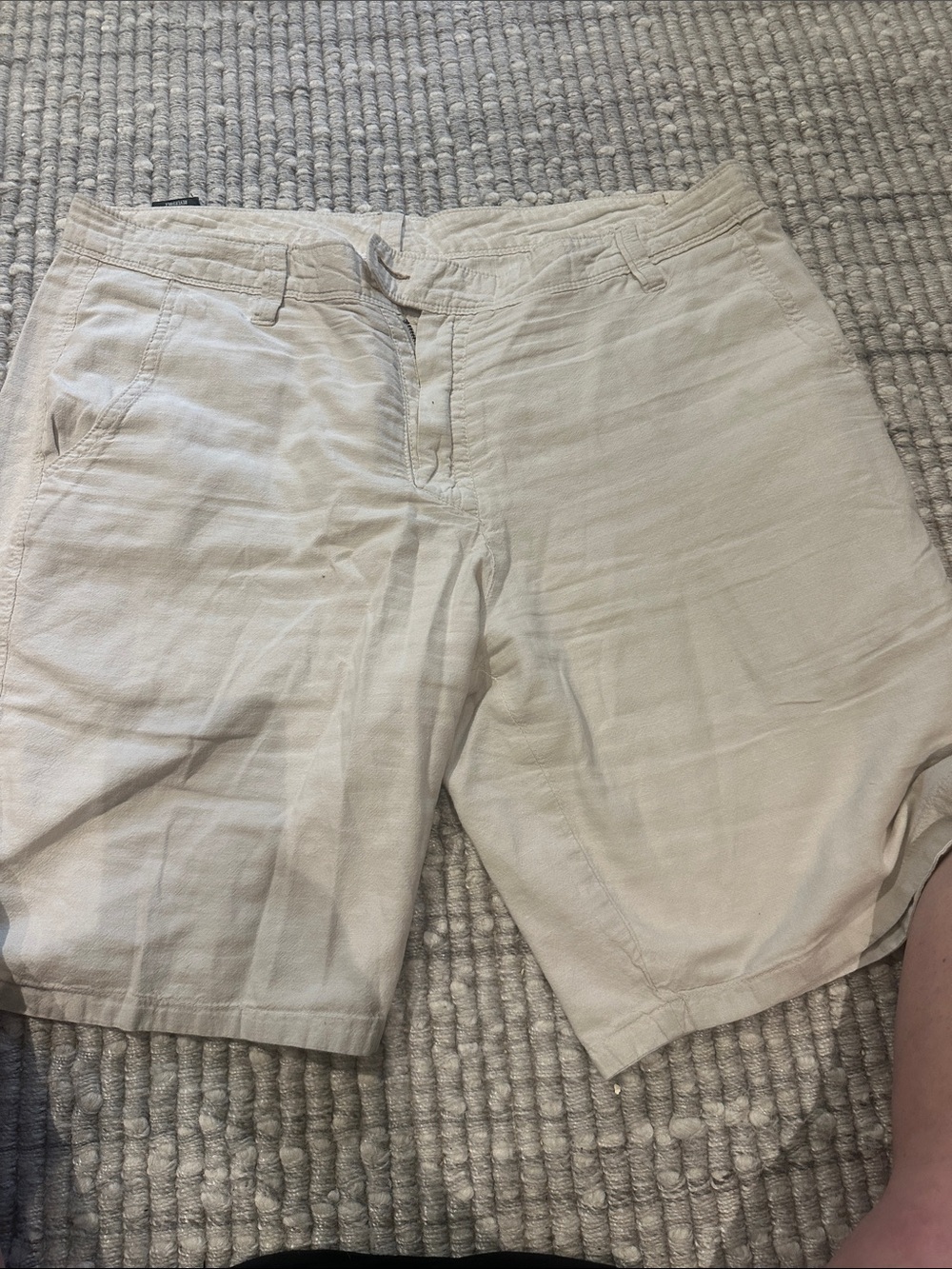 Reversible Howe Men's Light Cream Flat-Front Shorts